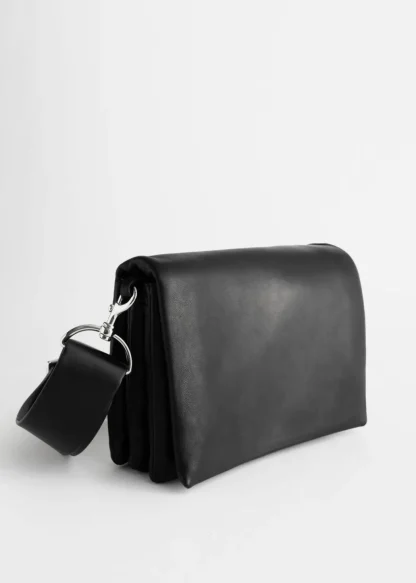 Chrome Free Leather Crossbody Bag | & Other Stories Online