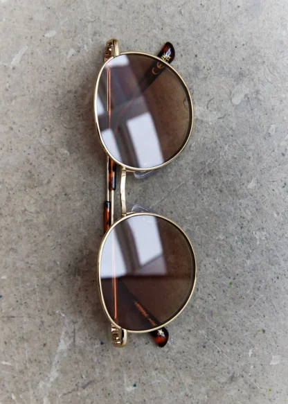 Slim Oval-Frame Sunglasses | & Other Stories Fashion